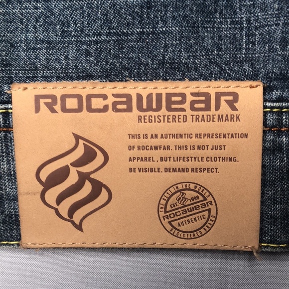 Y2K Rocawear Authentic Oversized Denim Jacket - Picture 10 of 14